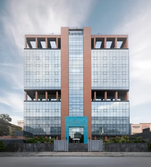 farazin-office-buiding-IOEC