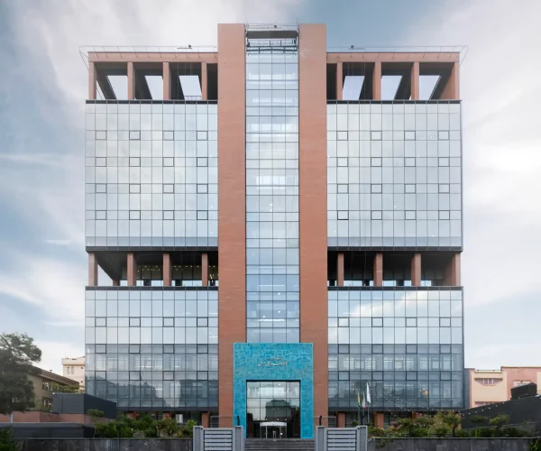 farazin-office-buiding-IOEC